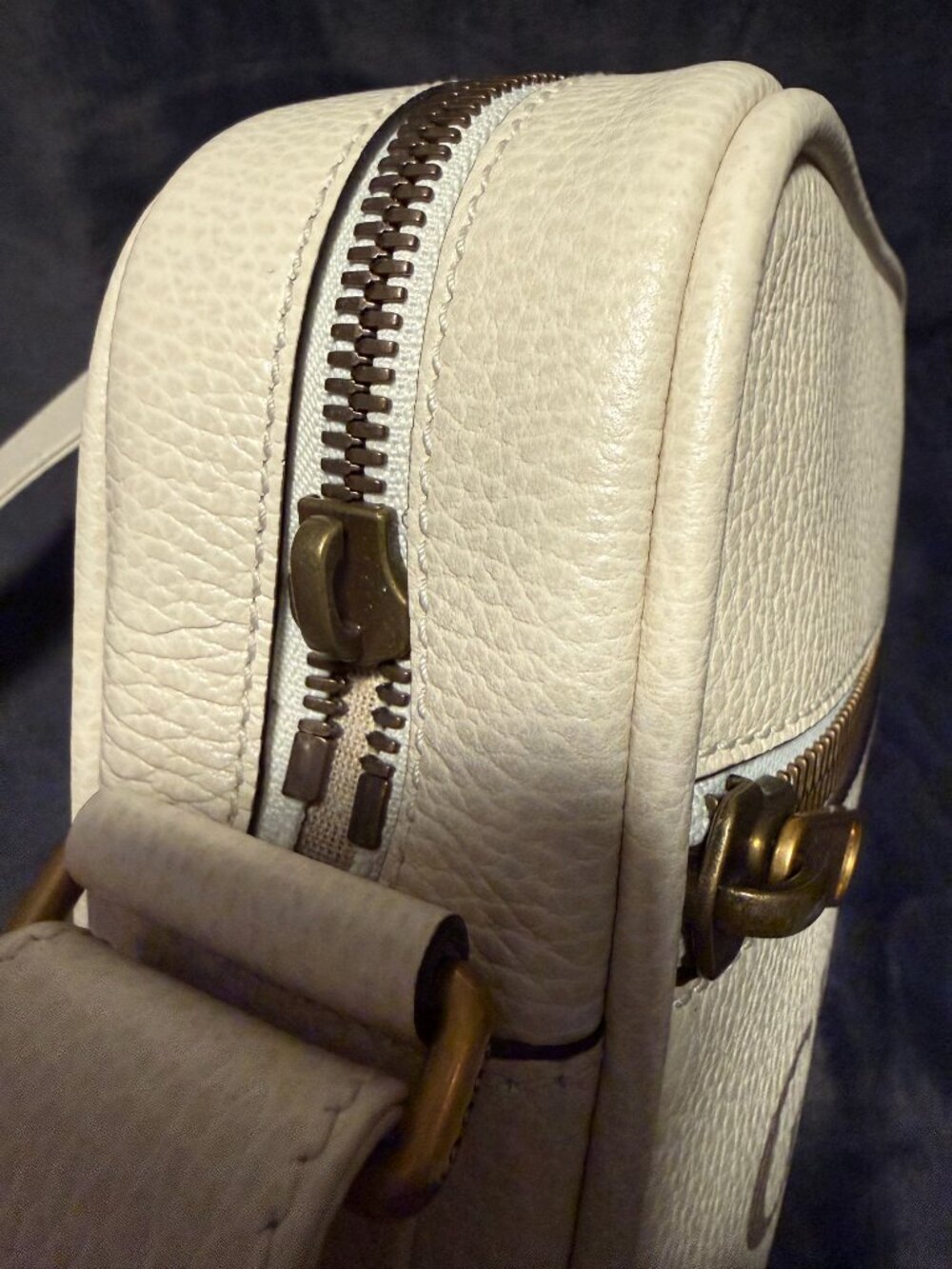 Gucci Bag - Picture 8 of 8